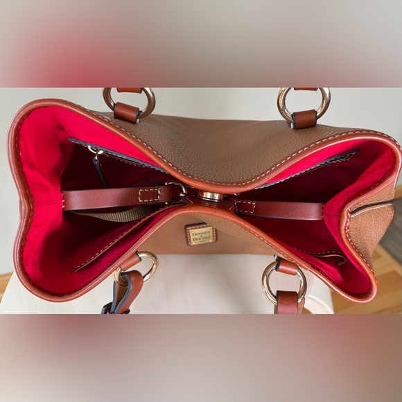 Dooney & Bourke Briana Shoulder Tote Carmel Brown Leather EUC - Picture 6 of 17